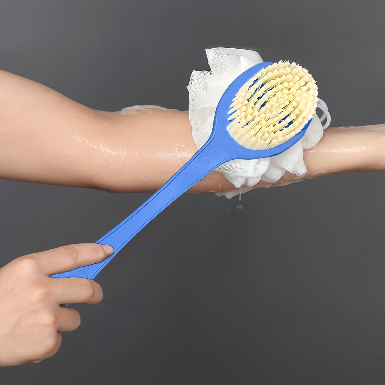 2 colors available - 1pc soft loofah and bristle body brush with curved long handle, for body, face, and spa cleansing - bathroom accessory